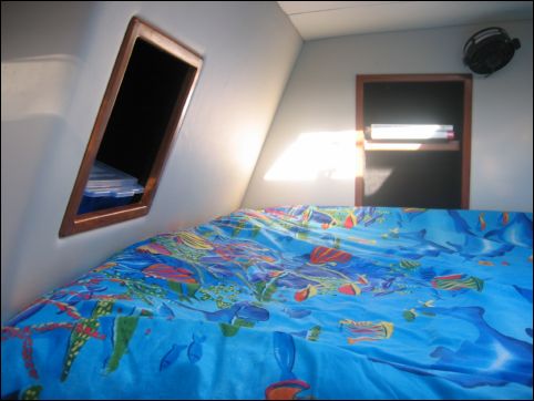 Queen cabin