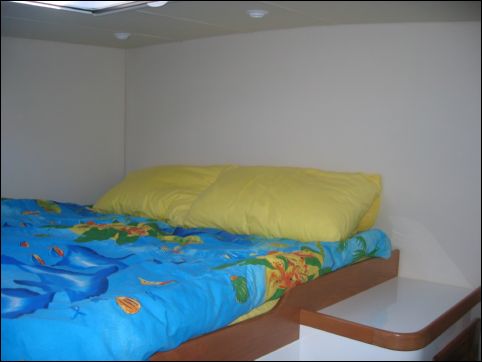 Queen cabin